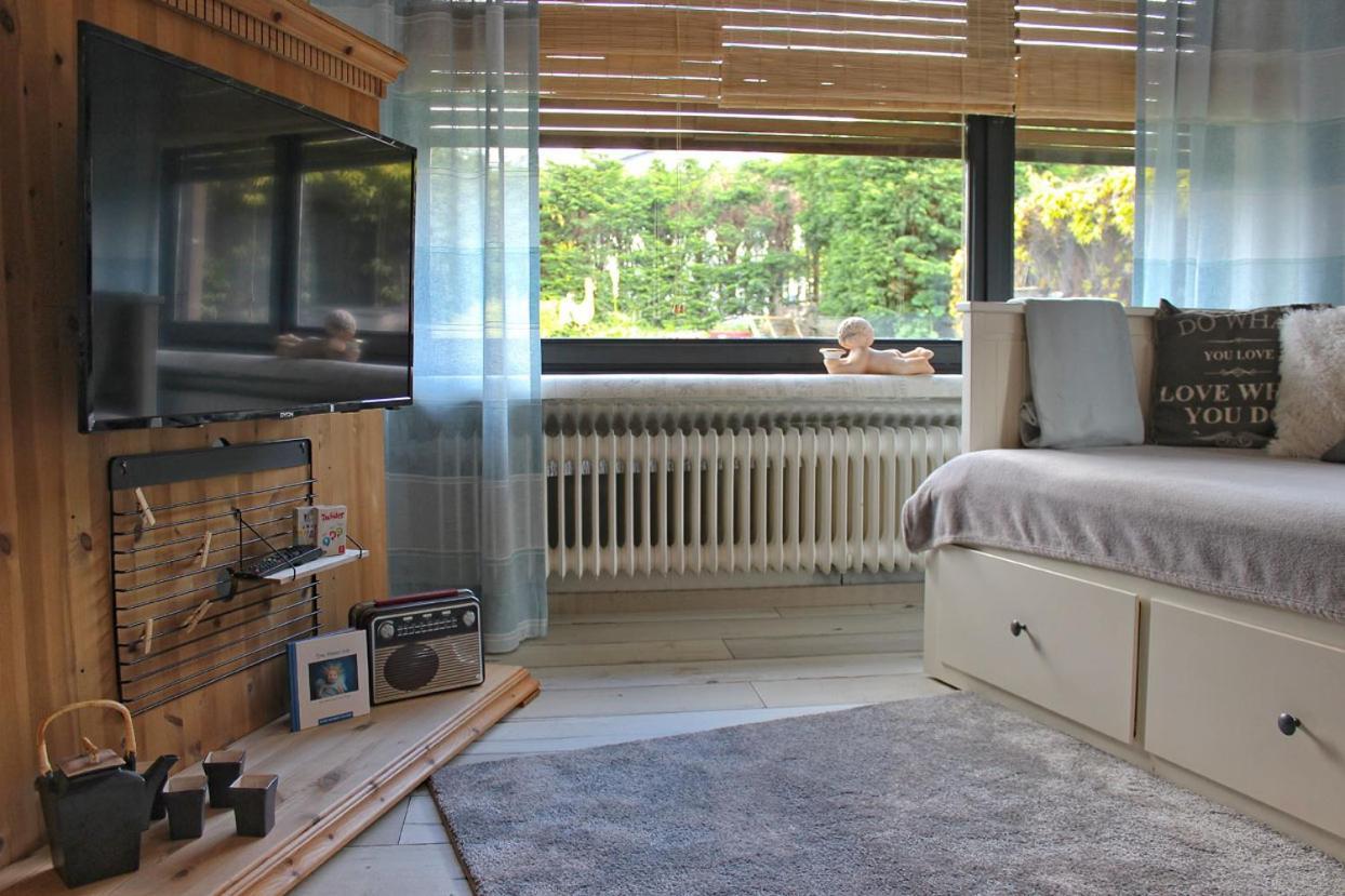 Abu-Ferienwohnung 니데겐 외부 사진